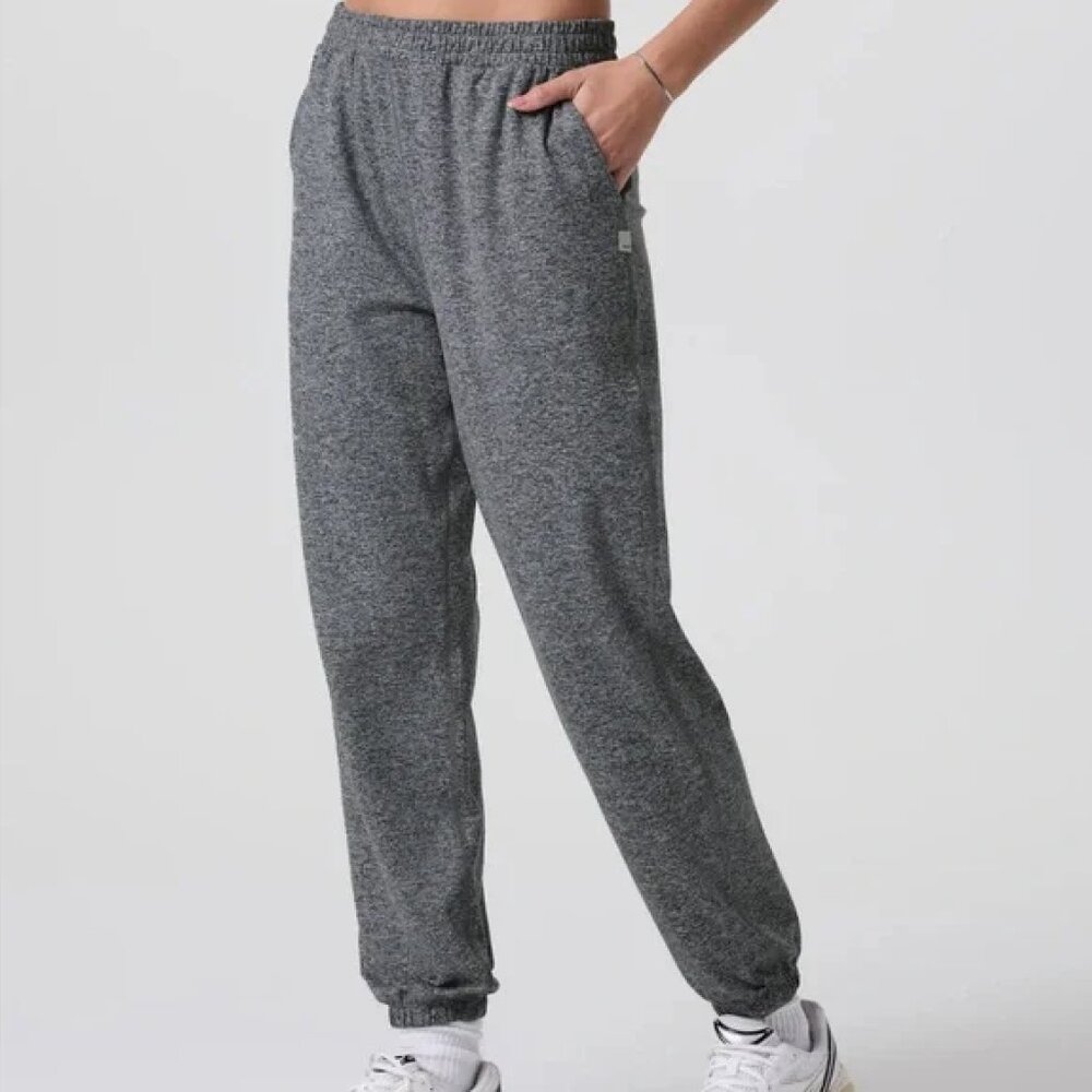 Vuori Boyfriend Sweatpants - Heather Gray - Large